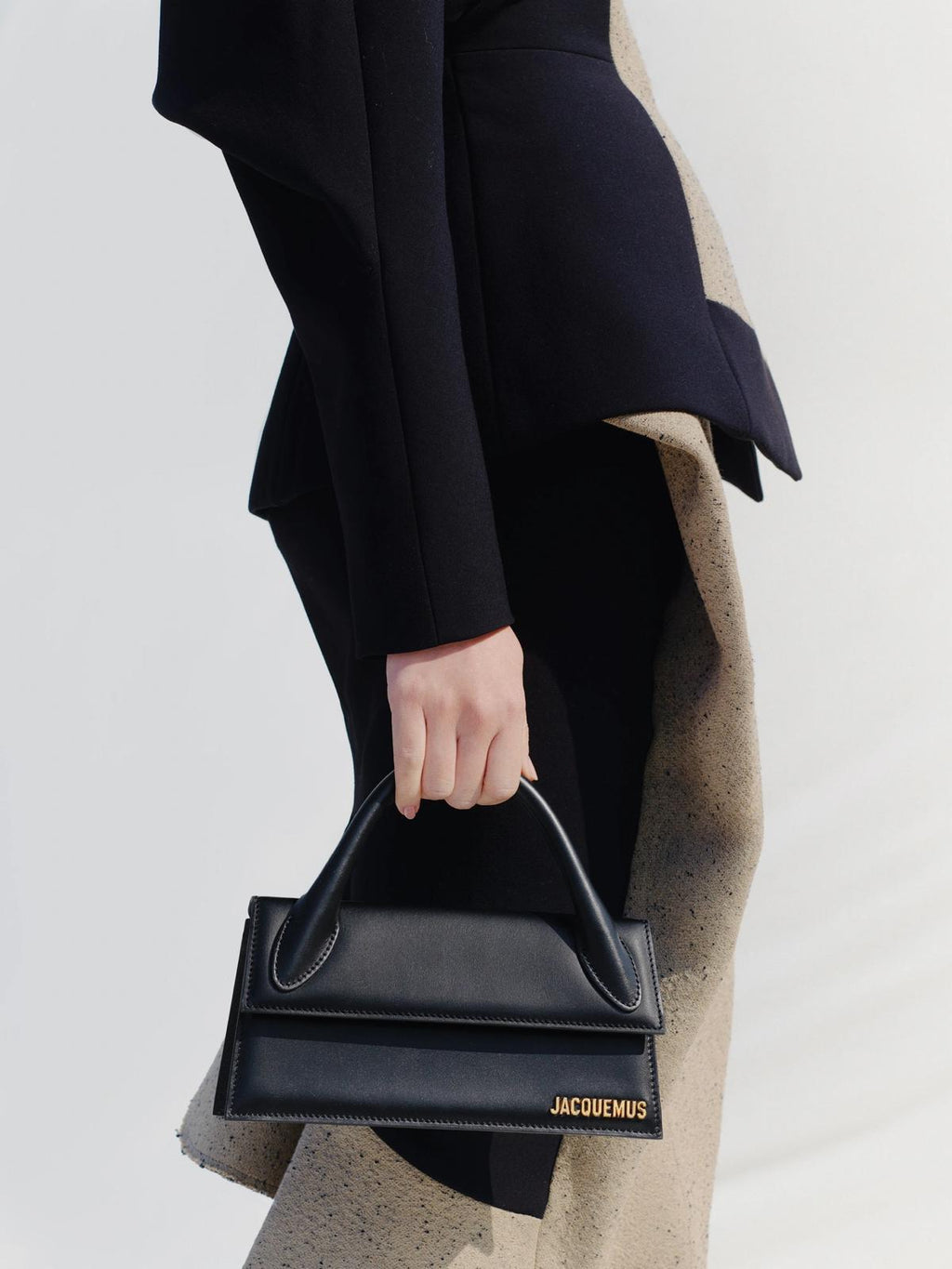 Jacquemus Chiquito lungo